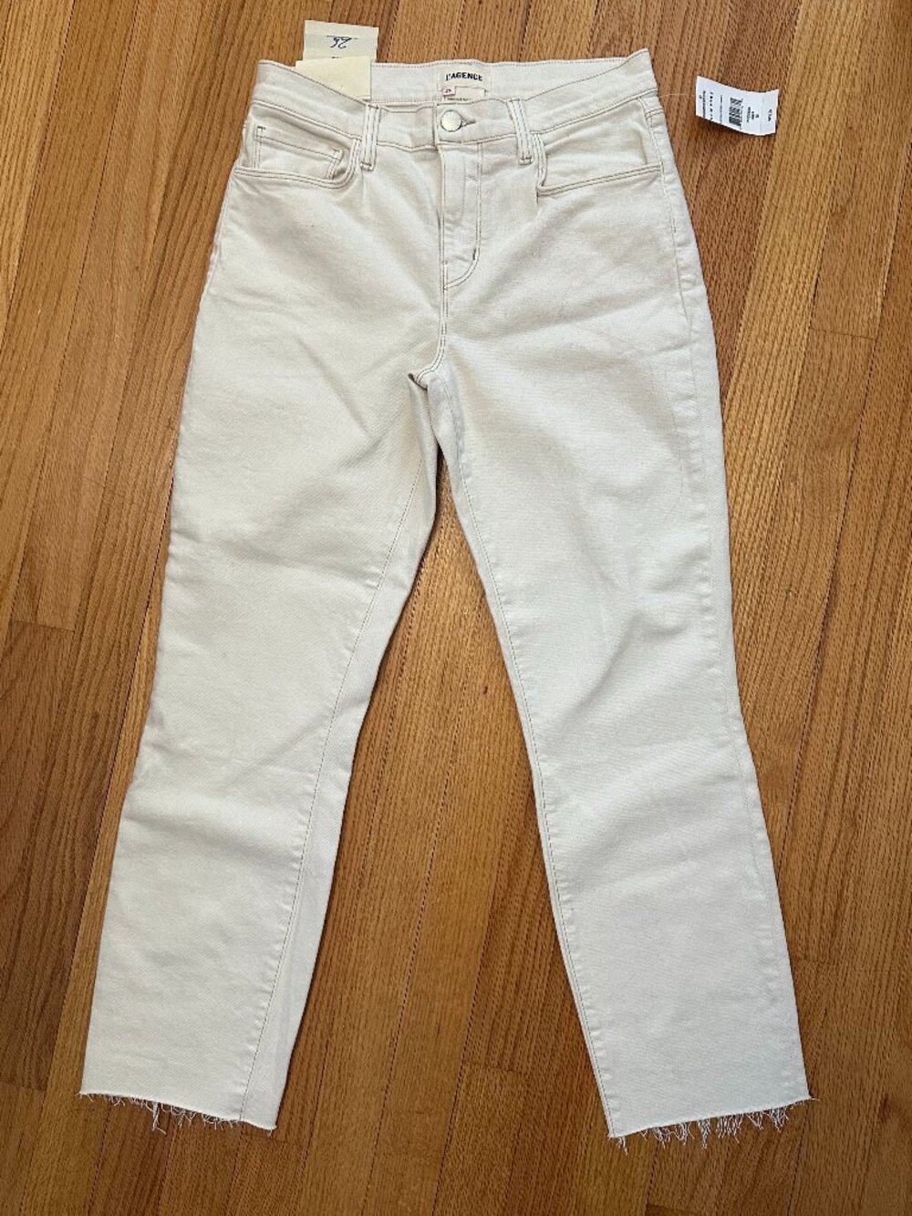 L'AGENCE Sada High Rise Cropped Slim Fit Jeans in Size 26 Vintage White NWT